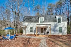Cleveland Retreat with Patio Yonah Mountain Views! - Demorest