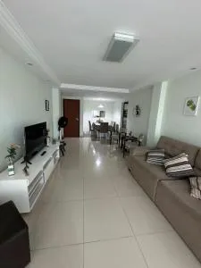 Apartamento frente ao mar - 萨夸雷马