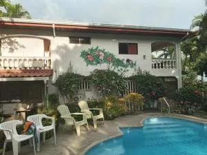 Pacific Jungle Condominium - Pochotal