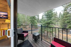 Carnelian Woods # 59 - 2 BR Carnelian Bay Retreat - Minutes to Lake w HOA Amenities - 4hvězdičkové hotely ve městě Carnelian Bay