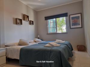 Cabanas de Tavira, Cute T2 around the corner to the water front