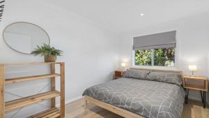 Treetops At Copacabana Accom Holidays