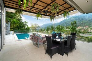 Serenity and Modern Art - Open Hill View 3BR Natural Park Villa 1