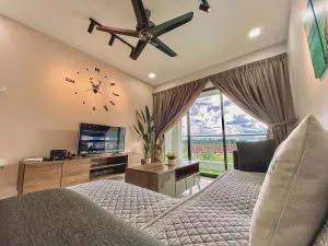 PoolView Waterpark 300Mbps Ipoh Homestay Manhattan Condo 4-7pax 3bedroom Station 18 pengkalan - Kampong Pinji