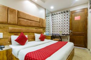 Hotel Anand - Walk in from New Delhi Railway Station