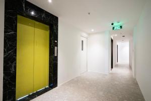 Haven Hut Riverside Hotel