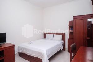 Griya Fatima Mitra RedDoorz near UGM - 2hvězdičkové hotely ve městě Kejayan