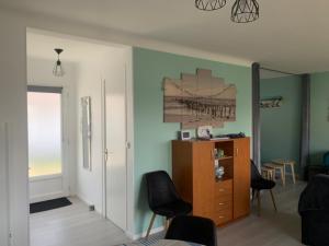 Maisons de vacances Chez CATHY & GUY a Tharon plage - 4/5 personnes : photos des chambres