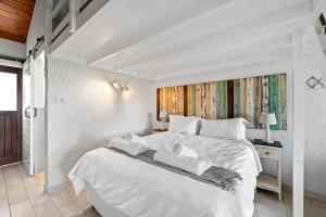 San Lameer Villa 2523 - Bachelor Studio - 2 pax - San Lameer Rental Agency