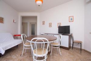 Trilocale vicino al mare a Numana - N129