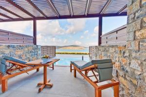Deluxe Room with Private Pool and Sea View