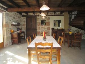 B&B / Chambres d'hotes Ecuries de Saint Maurice- Maison d'hotes de Gondou : photos des chambres