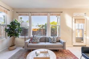 Newark 4br w backyard patio ac garage SFO-1586