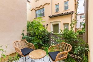 Milpitas 4br w garage nr mall dining SFO-1593