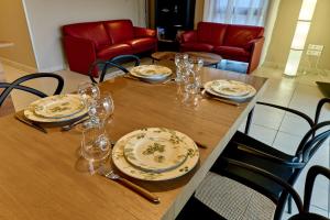 Le Manou, Appartement neuf avec terrasse, parking sous-terrain & ascenseur