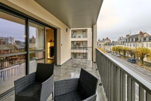 Le Manou, Appartement neuf avec terrasse, parking sous-terrain & ascenseur