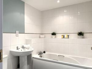 Cosy City Centre Townhouse