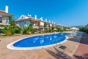 Three-Bedroom Apartment room in Sunset Beach Villas and Apartments