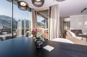 Modern Apartment with Panoramic View