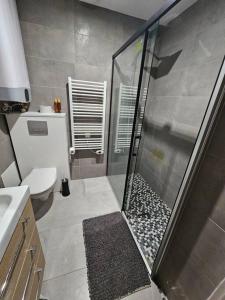 Appartements Studio avec terrasse et tonnelle : photos des chambres