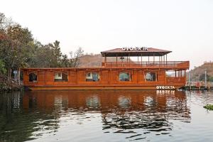 Ekta Houseboat by CheckIn, Statue of Unity Kevadia