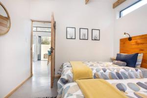 Mountain and Sea Cottage