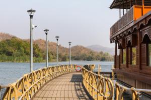 Palette by CheckIn Ekta Houseboat Statue Of Unity Kevadia