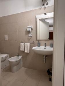 Casa Magenta Centro Città (secondo piano)