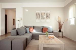 Villa Nicoldia with private pool near Laganas