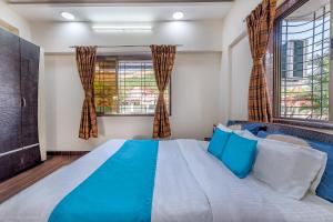 CosmicStays Venus Villa - Lake View & Private Pool