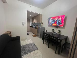 4Brothers Staycation by Jessika