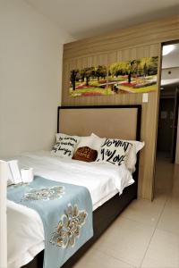 Mall of Asia Shore Dynastel Staycation