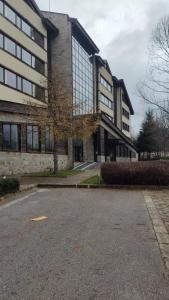 Terra SP apartments-Razlog