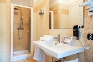 Chambre Double Deluxe avec Douche