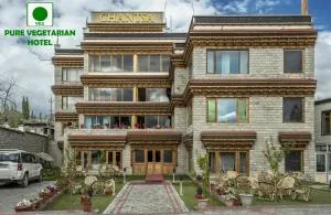 HOTEL CHANTSA - Pituk