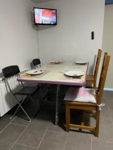 Très bel Appartement bleu - 塞讷