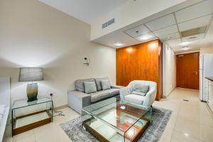 Bright studio in DIFC near the metro station