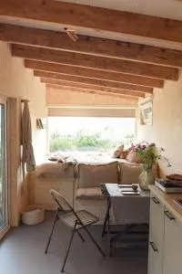 Smûk Tiny - Rotstergaast