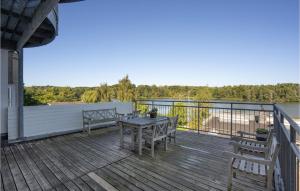 1 Bedroom Gorgeous Apartment In Gråsten