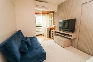 Excelente apto em condomínio frente mar - BX01I