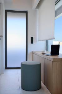 Twinn Downtown Piraeus, Santikos Collection