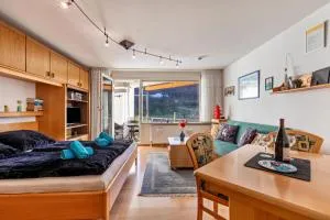 Studti 134 - بيرون