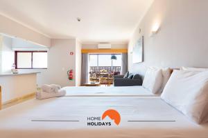 #198 Club Praia Mar by Home Holidays