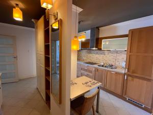 Apartament w Centrum Warszawy z basenem!