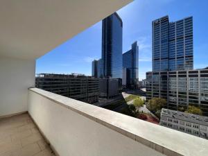 Apartament z Basenem w centrum Warszawy