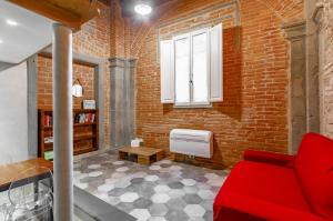 GuestHost - Florence Oltrarno Duplex Apartment