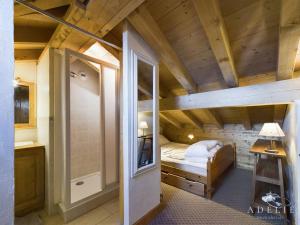 Duplex 3 pièces, centre station, 6 pers, classé 3*, proche remontées, balcon Sud-Est, casier à skis - FR-1-398-595