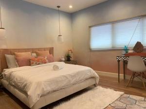 KL Golf Country Club Resort Villa by AnyLodge