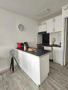 La Fleur de Roseau 200m de la plage 300 m des Commerces