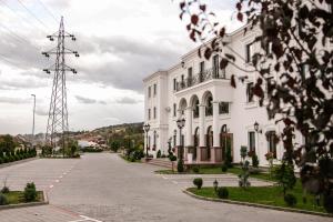 Apartments & rooms Beli Dvor